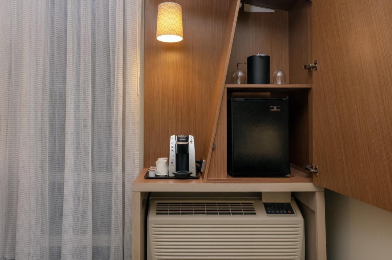 Courtyard By Marriott Savannah Airport Pooler Eksteriør billede