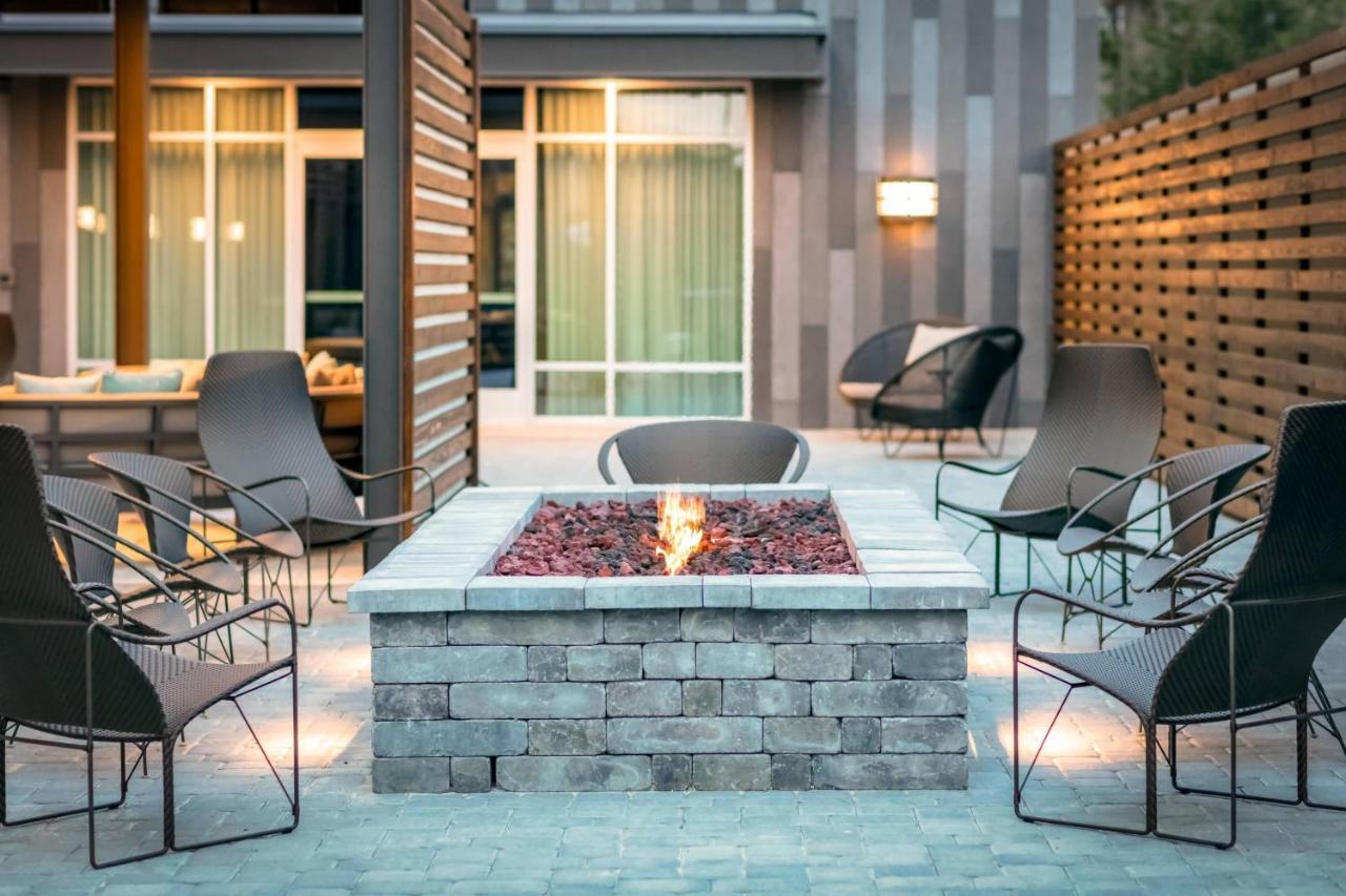 Courtyard By Marriott Savannah Airport Pooler Eksteriør billede